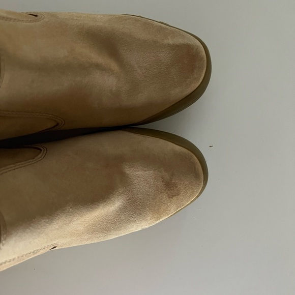 Coach Suede Boots with Logo Detail - Picture 4 of 11